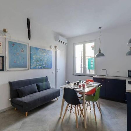 Castelli'S Apartments Campo 16 Genoa Bagian luar foto