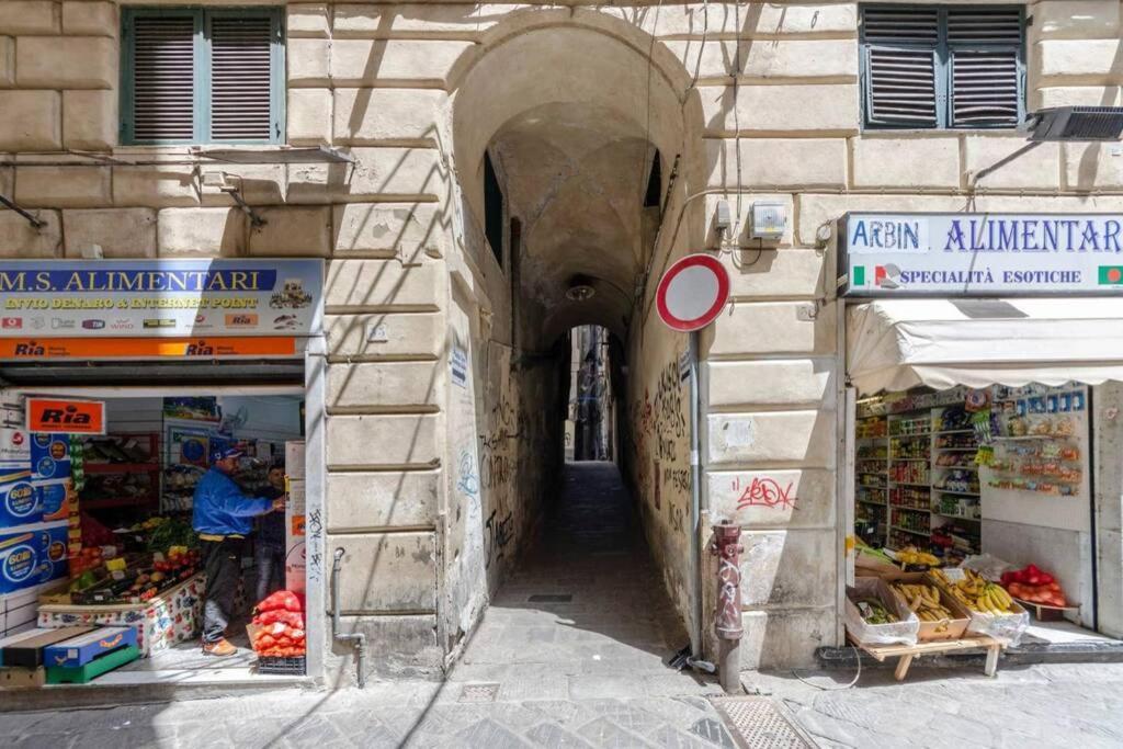 Castelli'S Apartments Campo 16 Genoa Bagian luar foto
